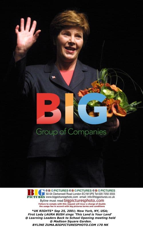 First Lady Laura Bush sings 'This Land is Your Land'