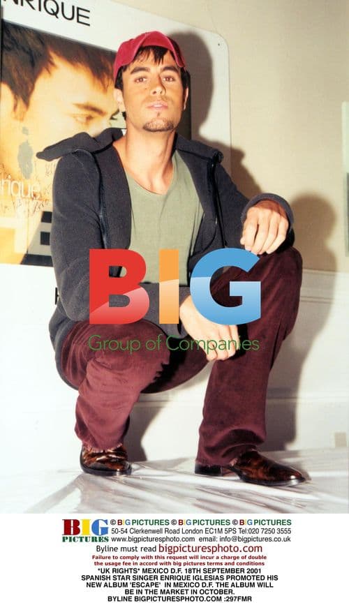 Enrique Iglesias promotes new album 'Escape' in Mexico D.F.