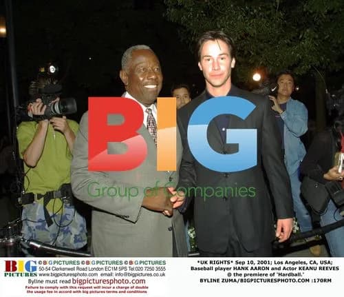 Hank Aaron & Keanu Reeves at 'Hardball' Premiere