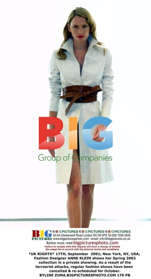 Anne Klein's Spring 2002 Fashion Show