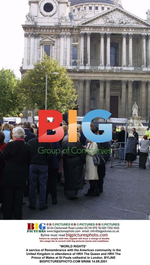 Remembrance Service with American Community and Royals