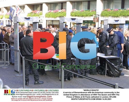 Queen and Prince Attend Remembrance Service