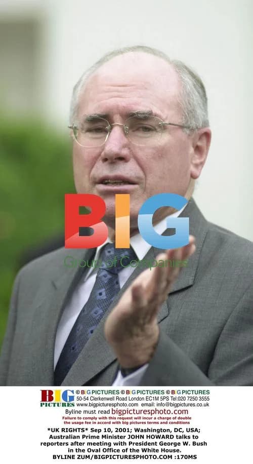 John Howard Meets with George W. Bush