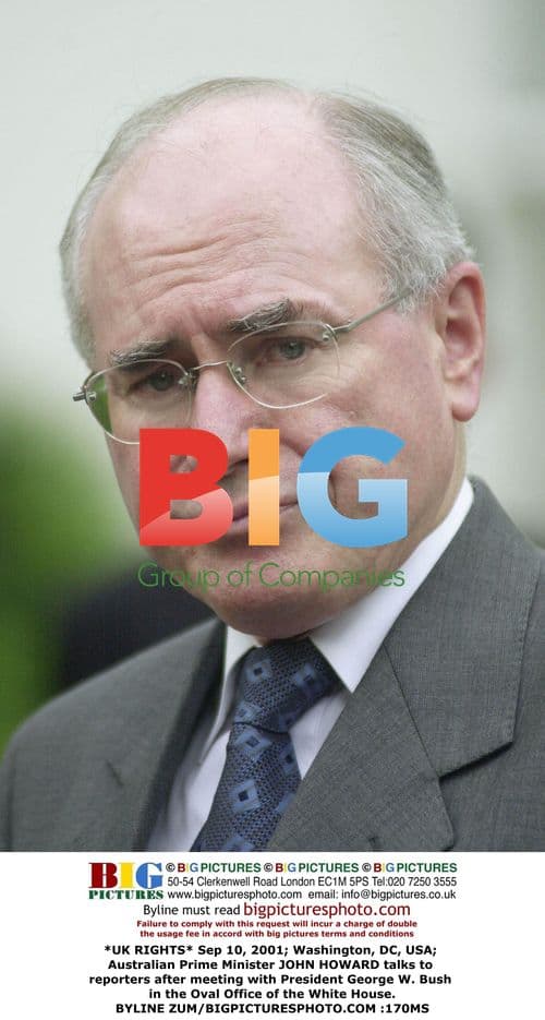 John Howard and George W. Bush meet in Oval Office