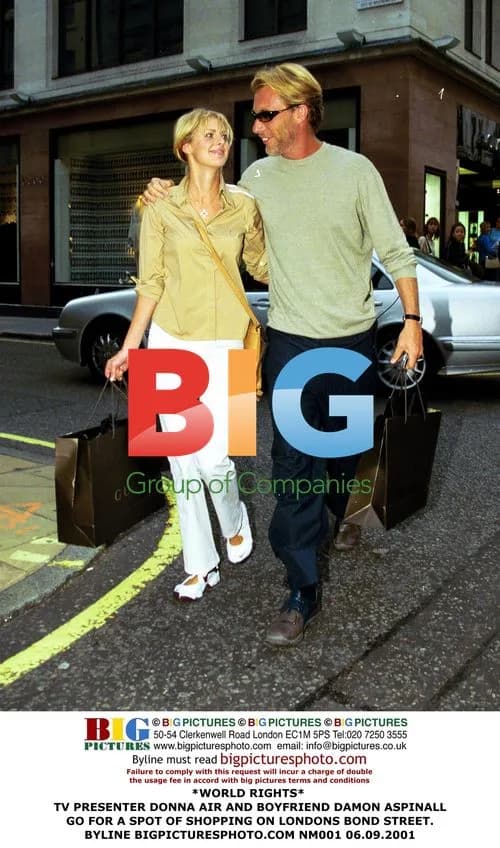 TV Presenter Donna Air and Boyfriend Damon Aspinall Shopping
