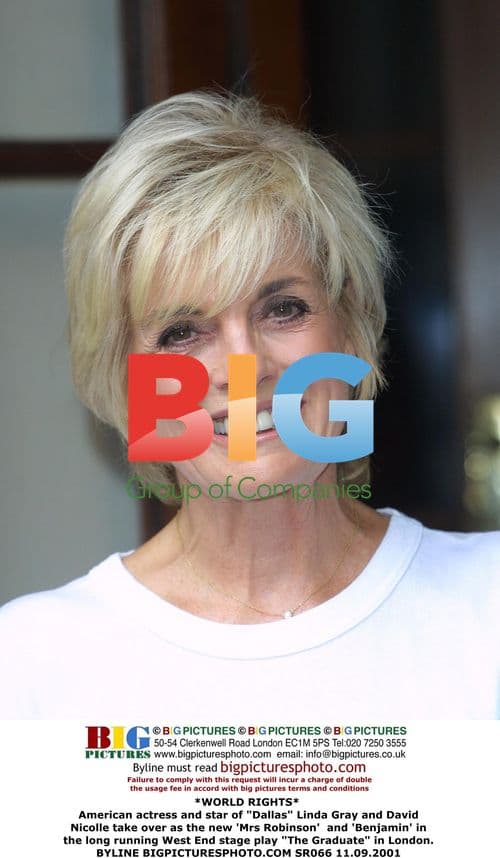 Linda Gray and David Nicolle in "The Graduate"