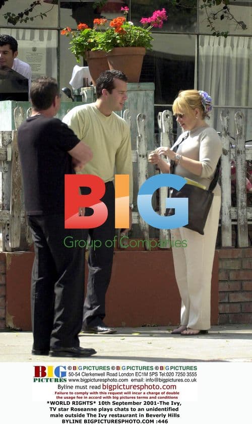 Roseanne chats outside The Ivy in Beverly Hills