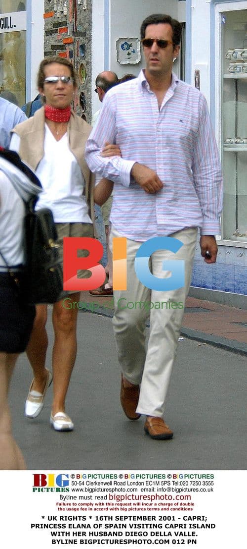 Infanta of Spain Strolls Capri with Husband