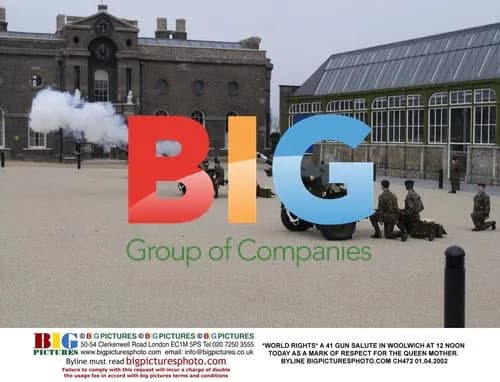 41 Gun Salute for Queen Mother in Woolwich
