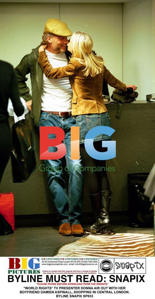 TV Presenter Donna Air Shopping with Husband Damien Aspinall