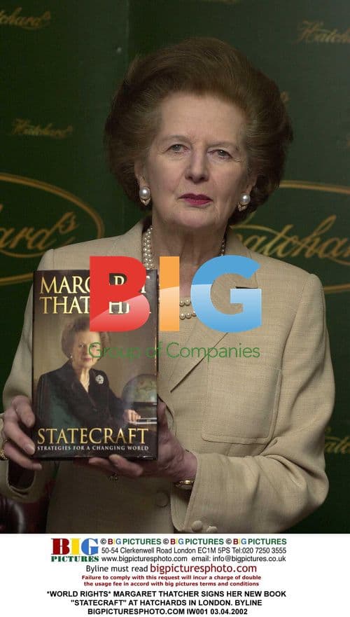 Margaret Thatcher signs book "Statecraft"
