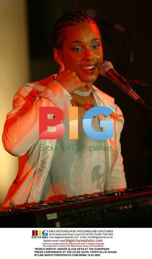 Alicia Keys at European Press Conference