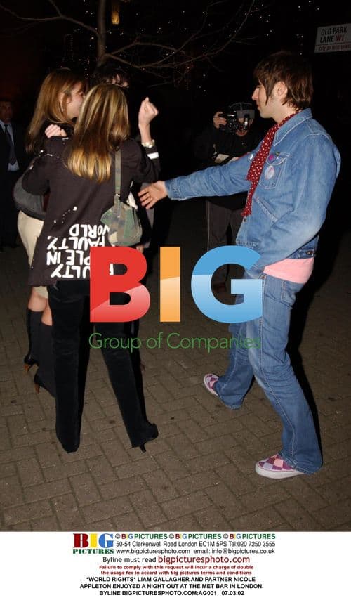 Liam Gallagher and Nicole Appleton at Met Bar