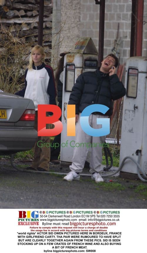 Sid Owen and Girlfriend Carty in Bordeaux