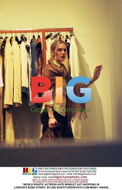 Kate Winslet Shopping in London