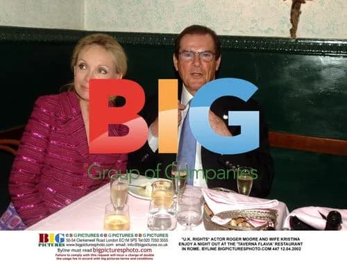 Roger Moore and Wife Kristina Dining in Rome