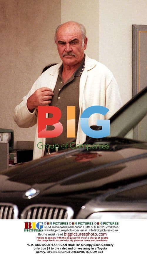 Grumpy Sean Connery Tips $1 to Valet in Camry