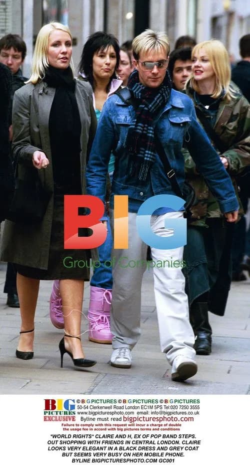 CLAIRE AND H OF STEPS OUT SHOPPING