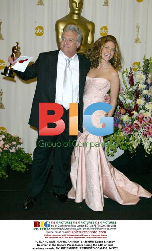 Jeniffer Lopez & Randy Newman at Oscars Press Room