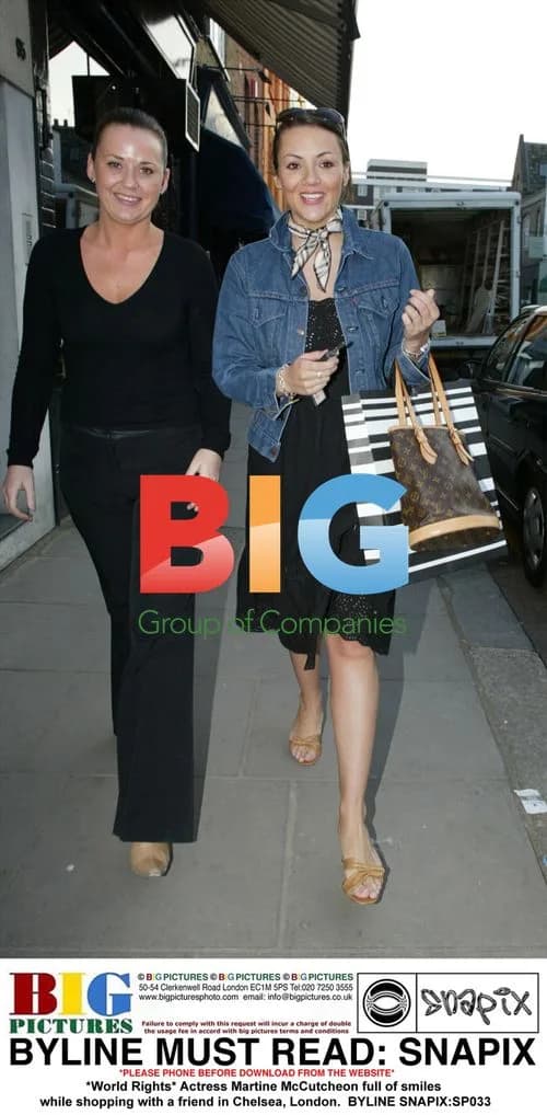 Martine McCutcheon Shopping in London