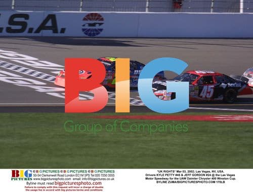 Drivers KYLE PETTY #45 & JEFF GORDON #24