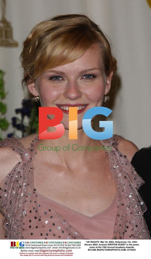 Kirsten Dunst at the Oscars 2002