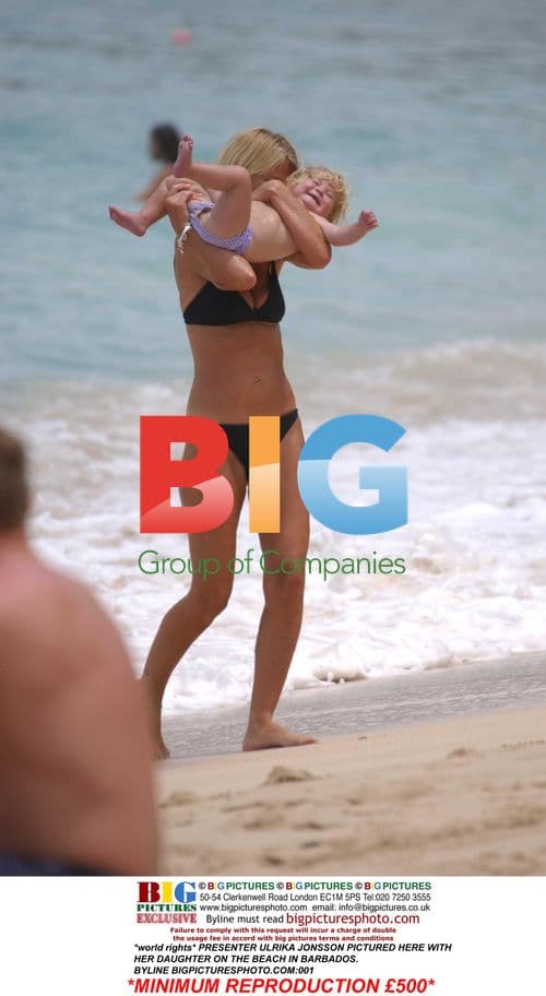 Ulrika Jonsson and Daughter on Barbados Beach