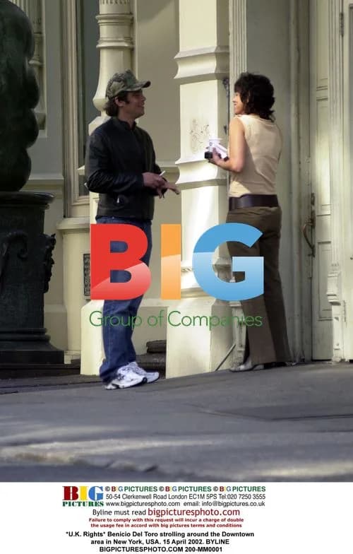 Benicio Del Toro strolling in NYC