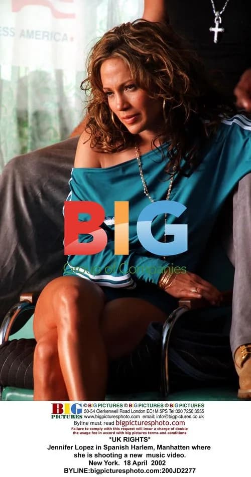 Jennifer Lopez Shoots Music Video in NYC