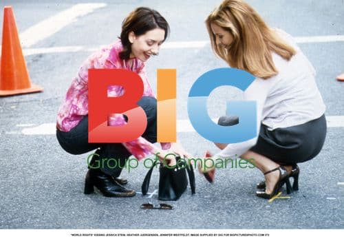 Kissing Jessica Stein film still