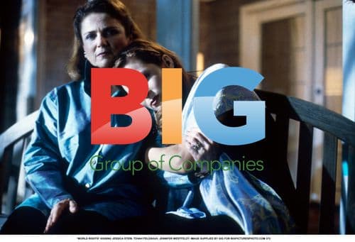 KISSING JESSICA STEIN film still