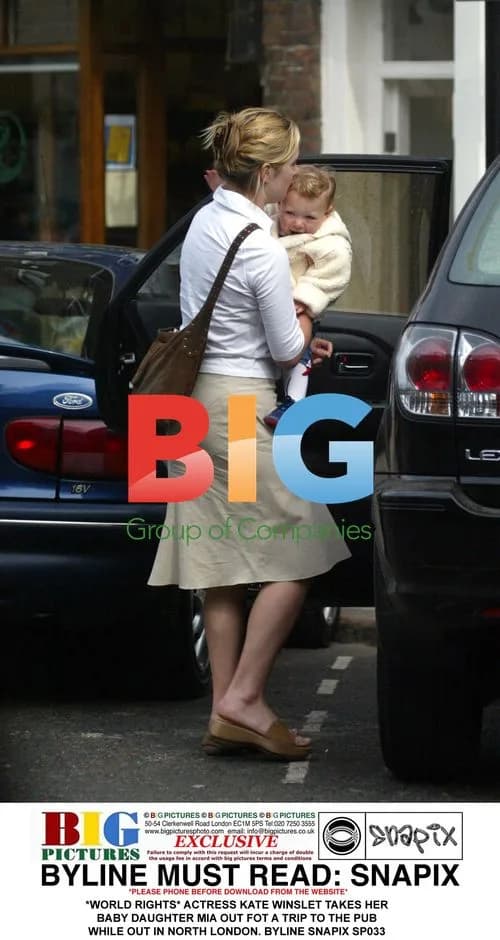 Kate Winslet Takes Baby Mia to North London Pub