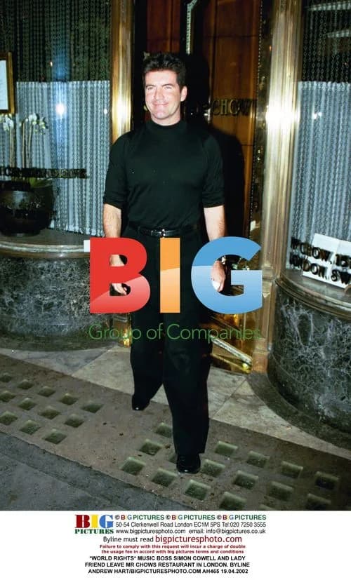 Simon Cowell and Lady Friend Leave Mr Chows