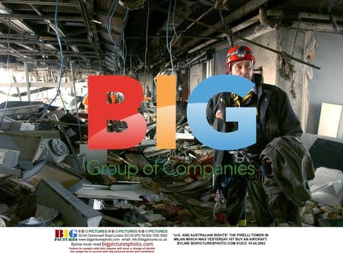 Pirelli Tower Plane Crash in Milan