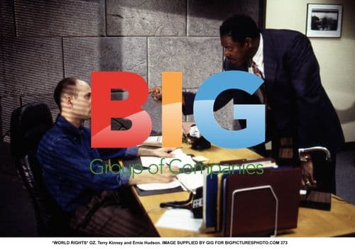 Terry Kinney and Ernie Hudson on OZ