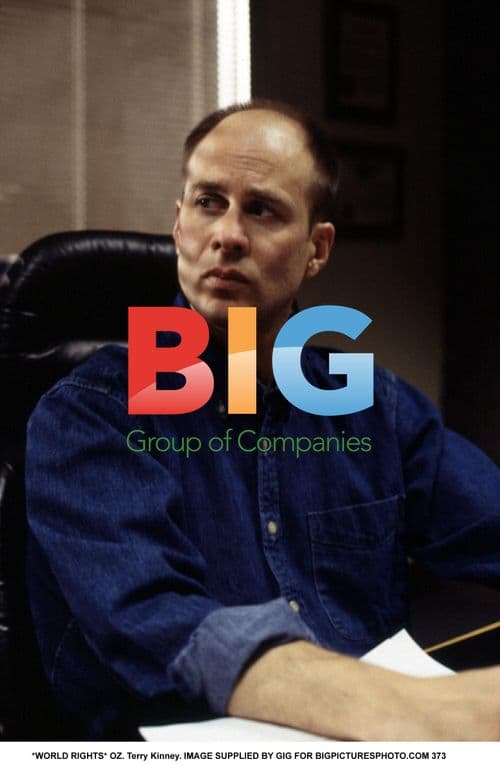 Terry Kinney in TV series OZ