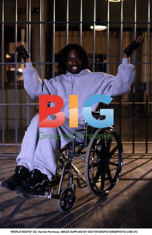 Harrold Perrineau in "OZ"