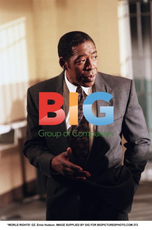 Ernie Hudson in TV series OZ