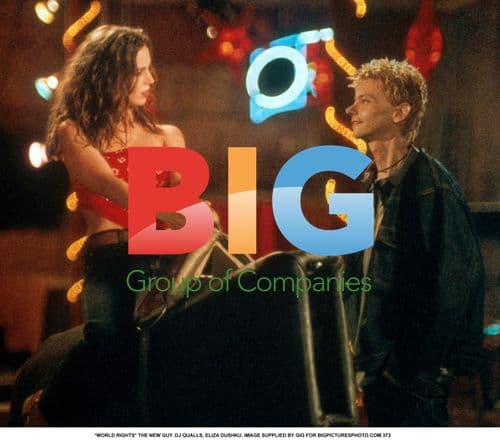 DJ Qualls and Eliza Dushku in "The New Guy"