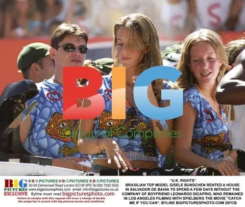 Gisele Bundchen vacations in Salvador de Bahia
