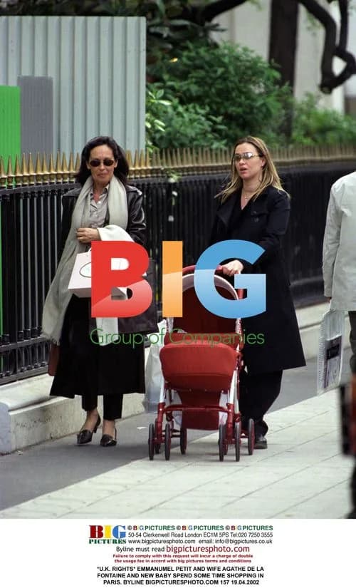 Emmanumel Petit and family shopping in Paris