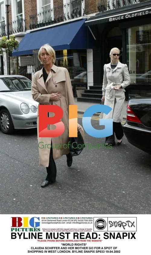 Claudia Schiffer shopping with mother in London