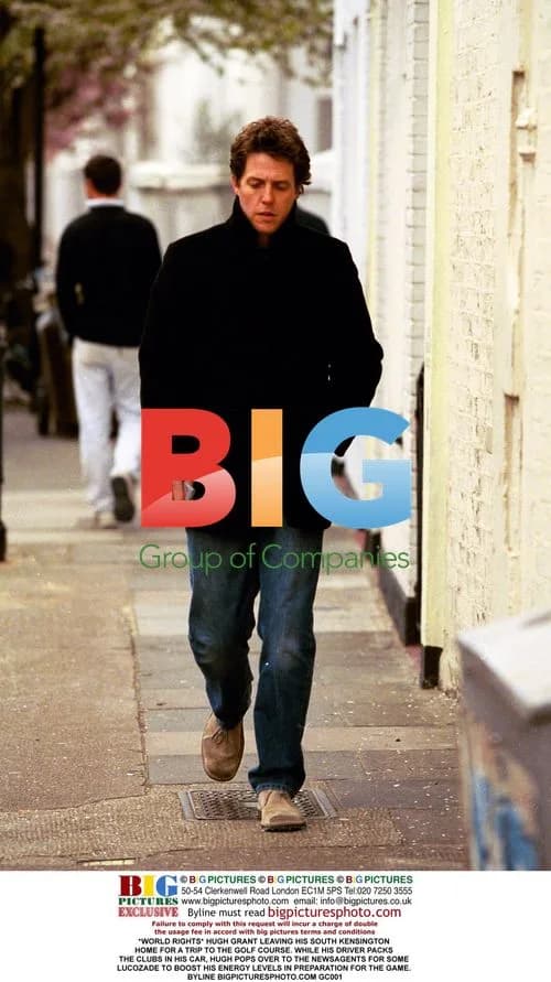 Hugh Grant leaving home for golf