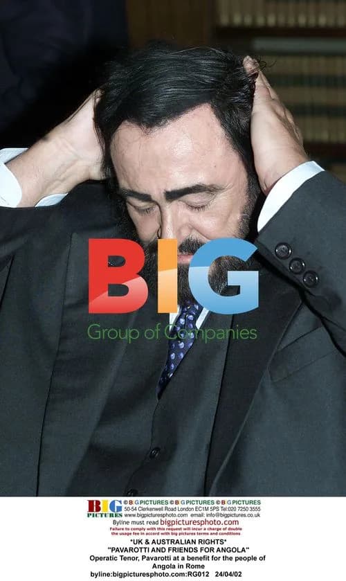 Pavarotti at Angola Benefit in Rome