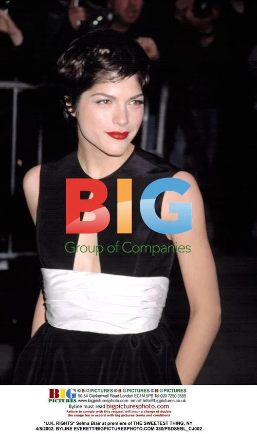 Selma Blair at THE SWEETEST THING premiere, 2002