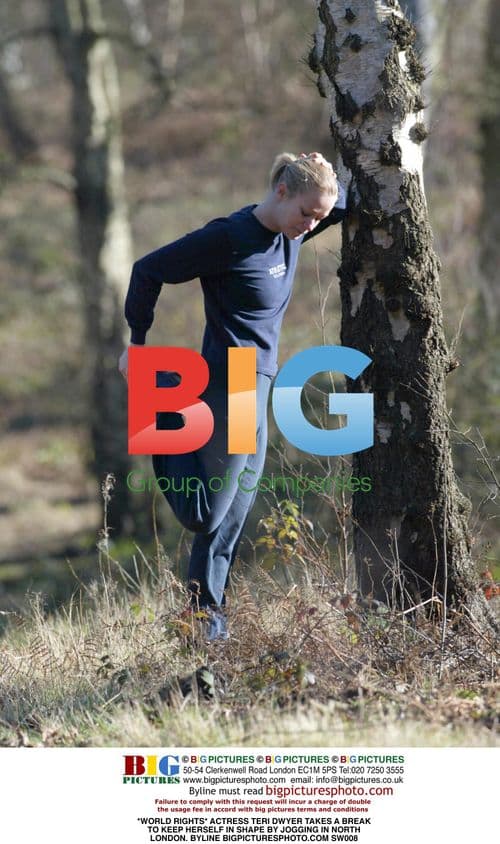 Teri Dwyer Jogging in North London