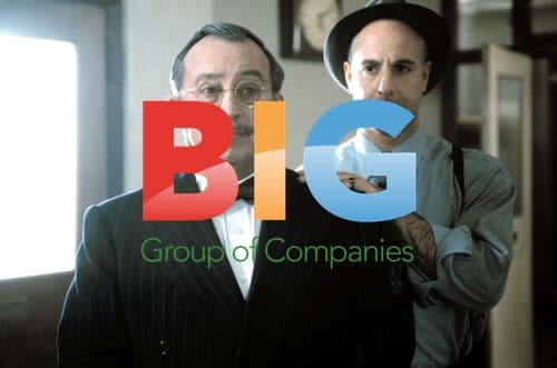 Paul Mazursky and Stanley Tucci in 'Winchell'