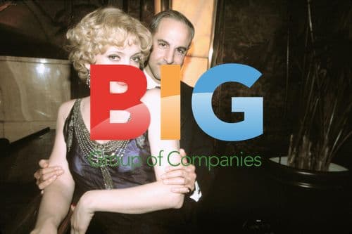 Glenne Headly and Stanley Tucci in "Winchell"