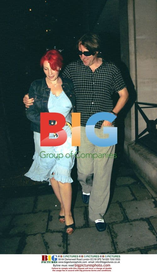 Jonathan Ross and Wife at London Restaurant