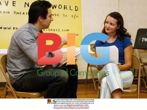 Kristin Davis and Scott Cohen at theatre rehearsal